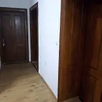 Aleksandar 아파트호텔