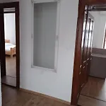 Aleksandar 아파트호텔