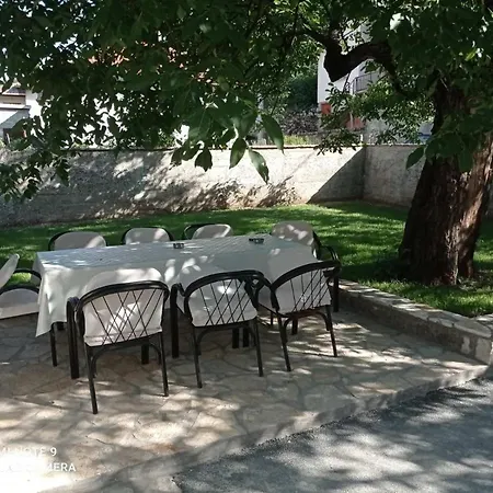 Aleksandar Apart-hotel