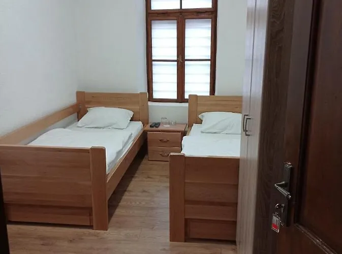 Aleksandar Apart Otel 3*